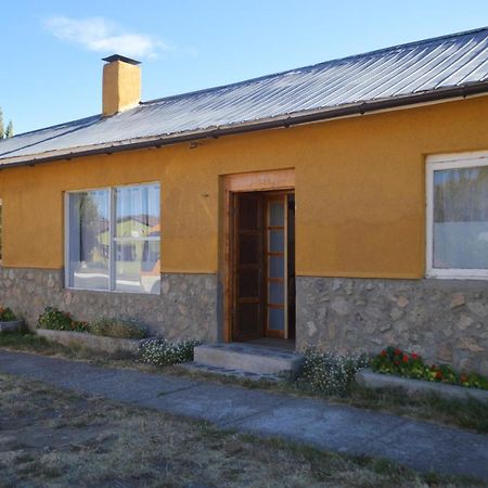 Hostal Y Cabanas Vientos Del Sur Puerto Ingeniero Ibanez Eksteriør billede