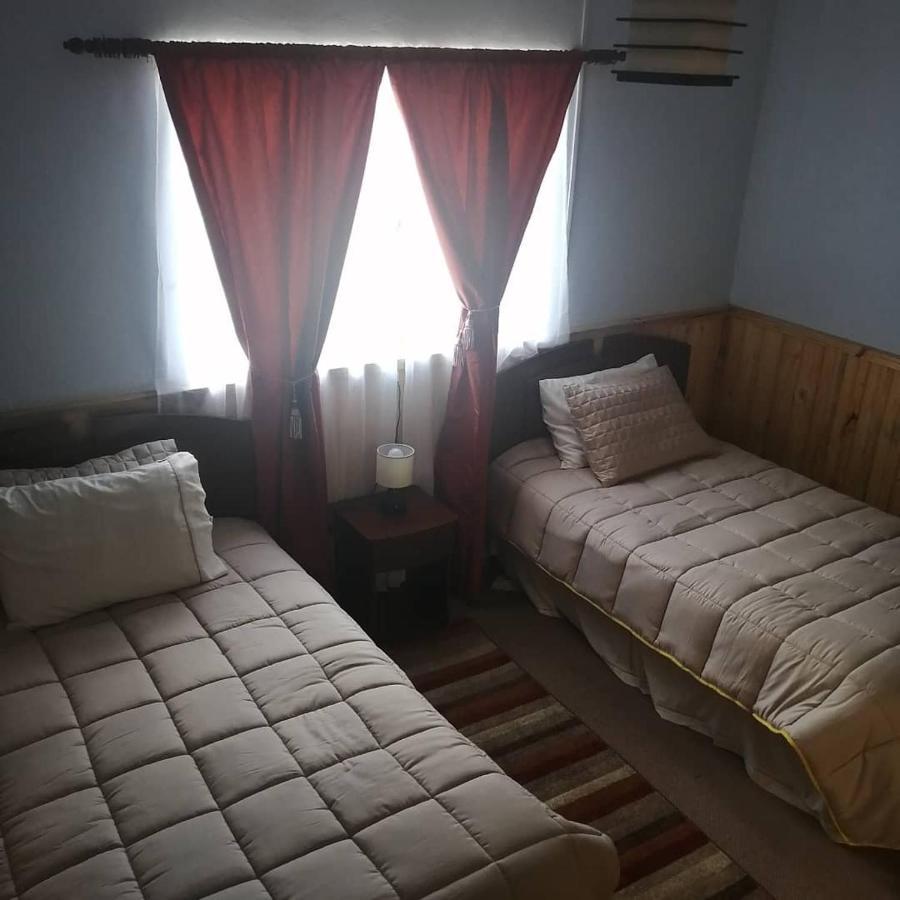 Hostal Y Cabanas Vientos Del Sur Puerto Ingeniero Ibanez Eksteriør billede