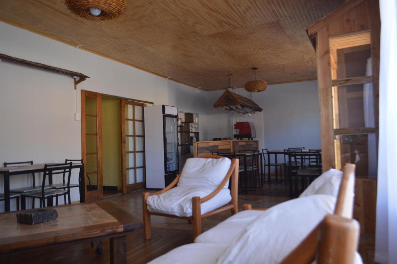 Hostal Y Cabanas Vientos Del Sur Puerto Ingeniero Ibanez Eksteriør billede